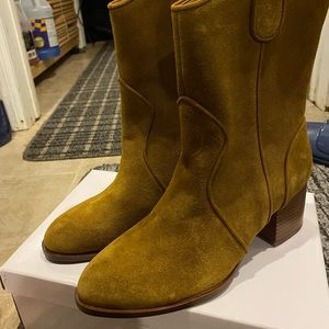 Aerosoles Women's Movie Script Western Boot. Color - oily cow suede. Size 6